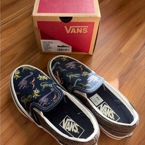 NWT- Boys Vans Kids Dinosaur Print Slip-On Shoes - Navy